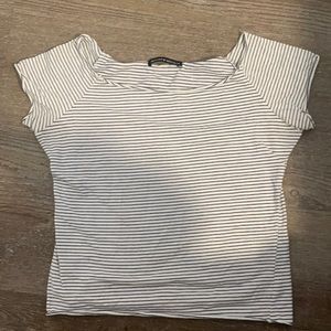 Brandy Melville stripped cropped t-shirt